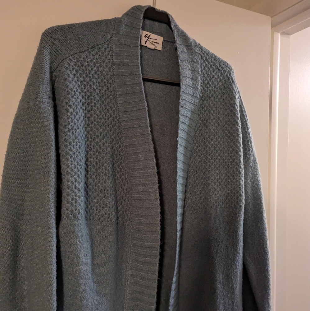 Oversized Cardigan in Light Blue